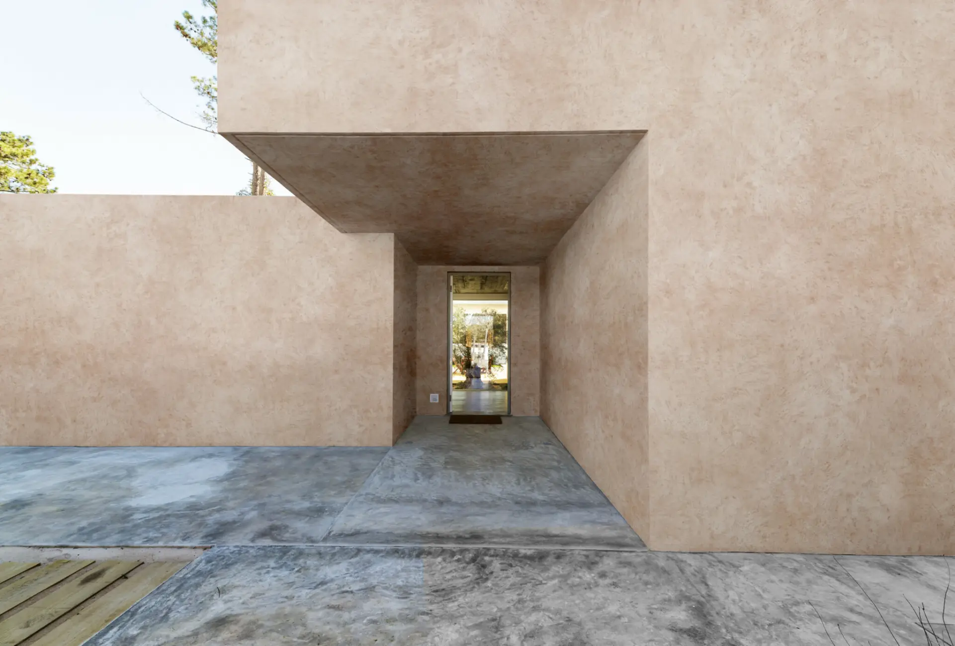 MONOKRETE Exterior Textured Paint gallery